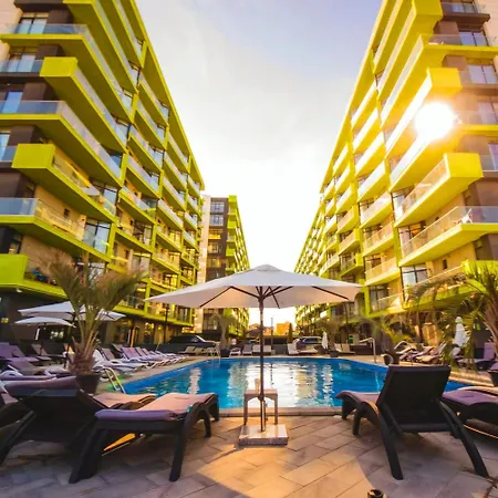 Aria Luxury - Pool & Langa Plaja דירה