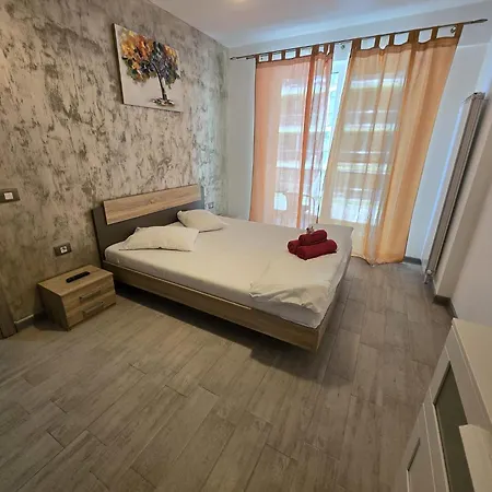 Aria Luxury - Pool & Langa Plaja דירה Năvodari